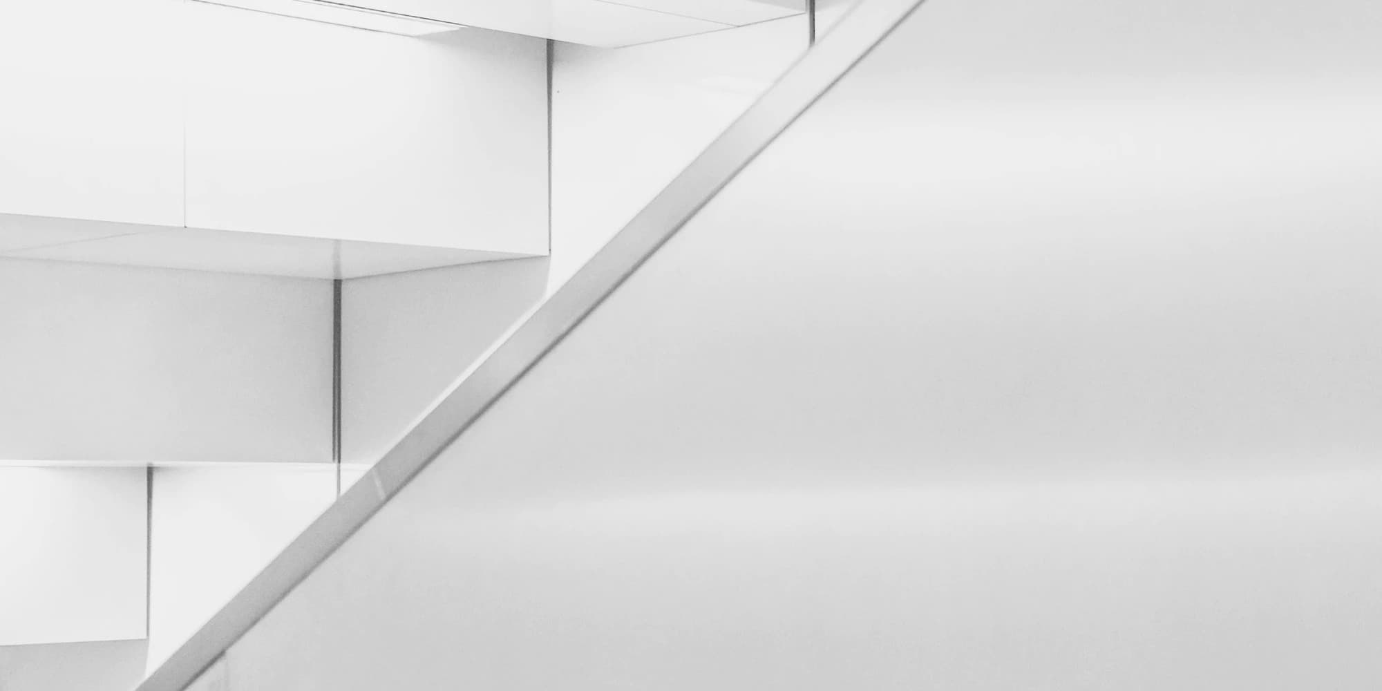 Cover Image for The Ultimate Guide to Apple CarPlay Alternatives: Smart Solutions for Modern Vehicles (2025)